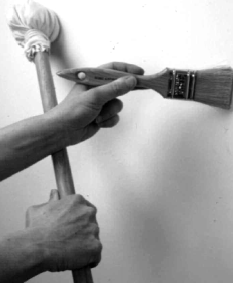 Tinteggiare le pareti con linee diritte